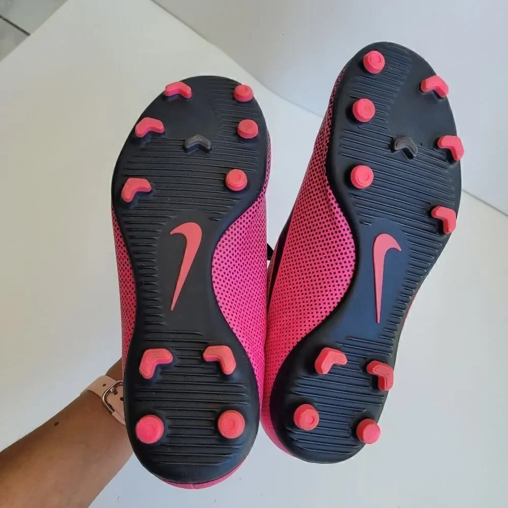 Nike Pink Girls Bravata ll FG Cleats